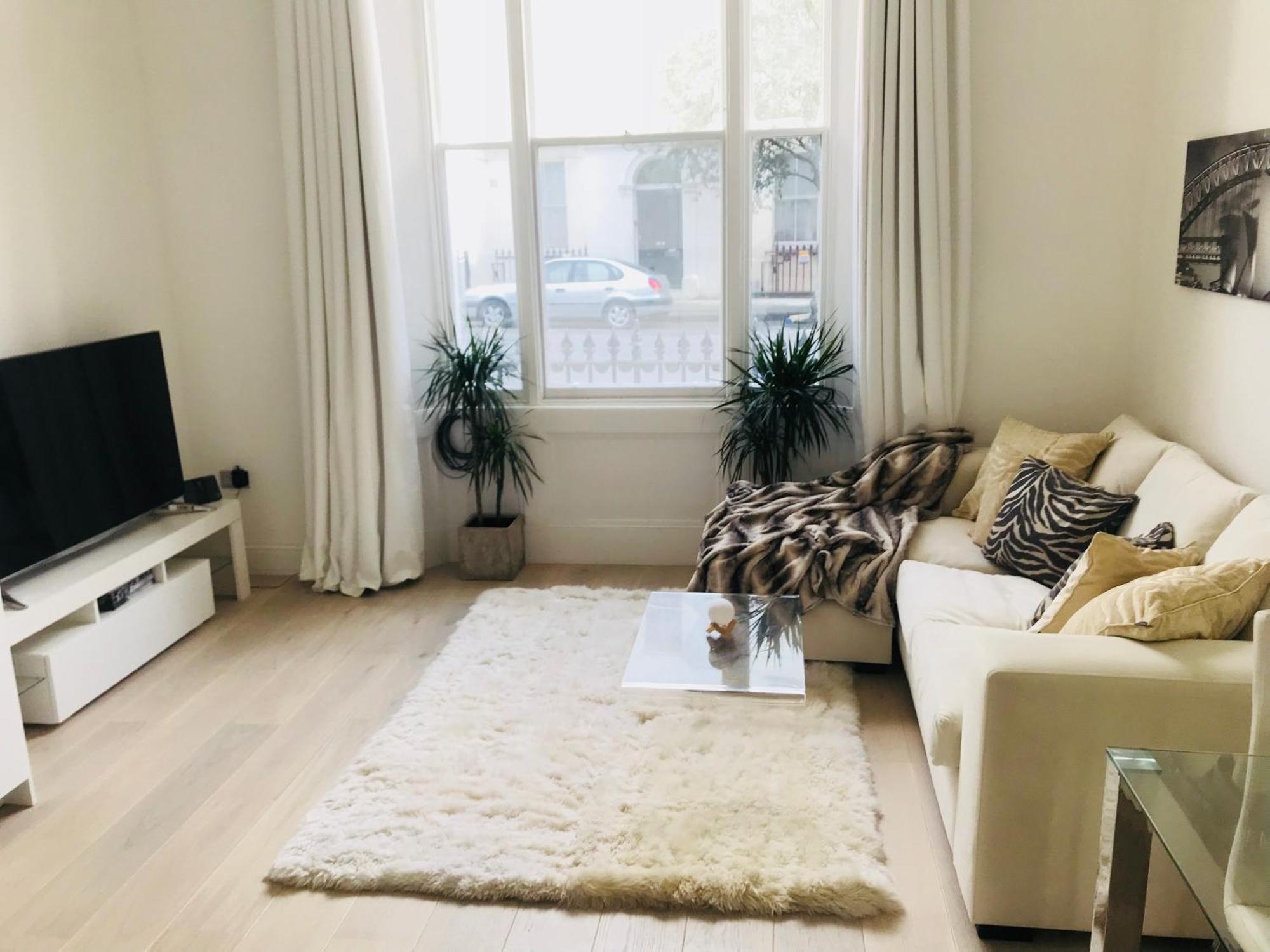 Apartment Modern Near Hyde Park